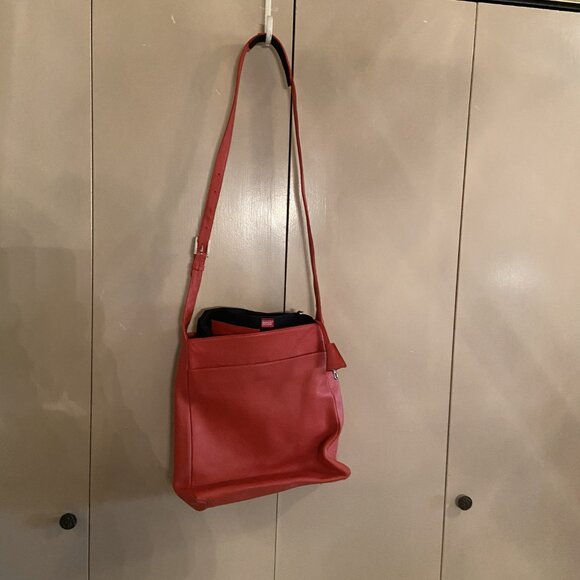 Original CREE - Full Grain Leather Cross Body Tote. Statement Bag - Picture 2 of 6